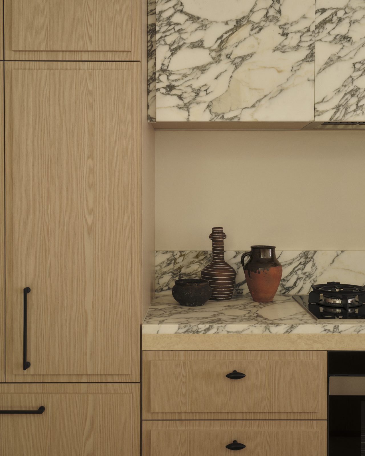 Oak kitchen joinery with marble